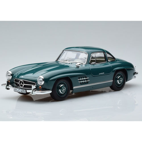 ماکت ماشین مرسدس بنز اس ال 300 گالوینگ سبز (mercedes 300 sl)