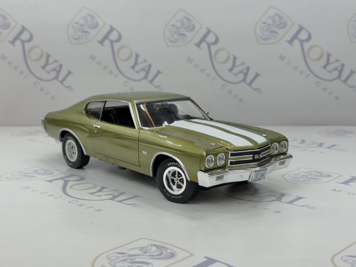 1970 Chevrolet Chevelle SS 454 Citrus Green Limited to 1500pc 1/18 - تصویر 7