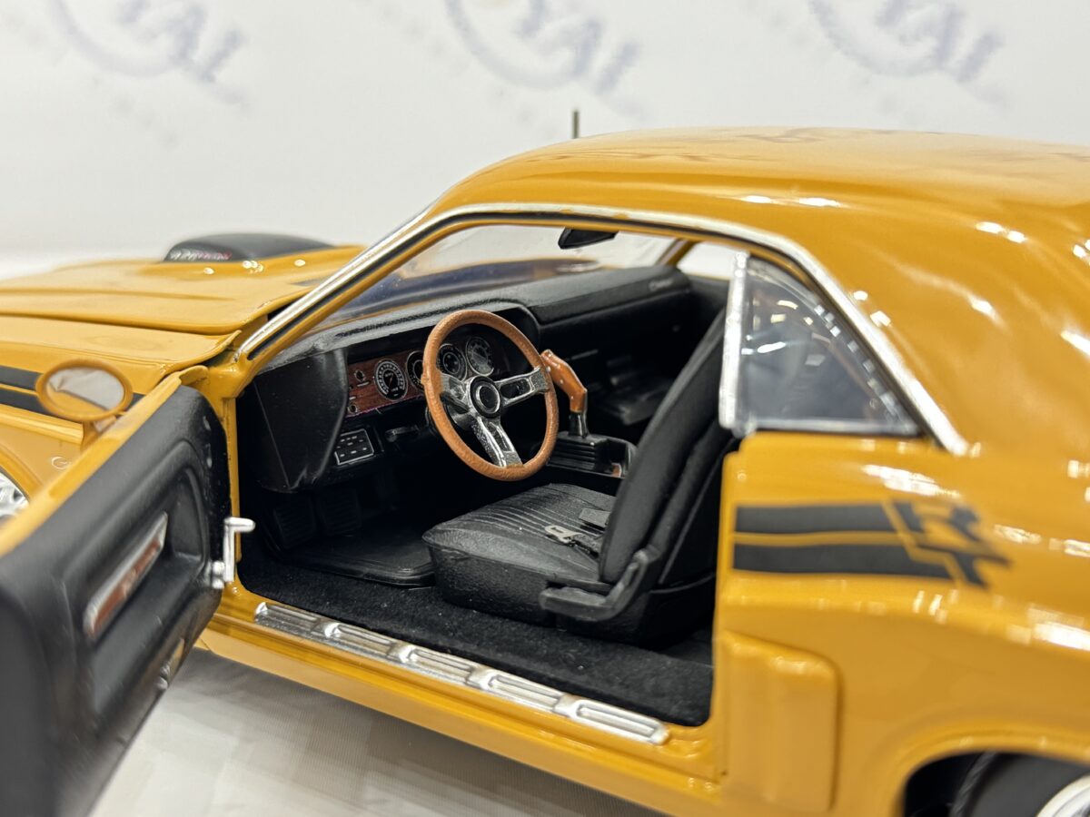 1971 Dodge Challenger R/T Hemi - تصویر 4